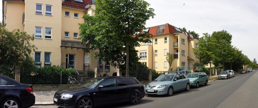 Fewo 2,4,5,6 Altstadt - Am Grossen Garten Дрезден Стая снимка